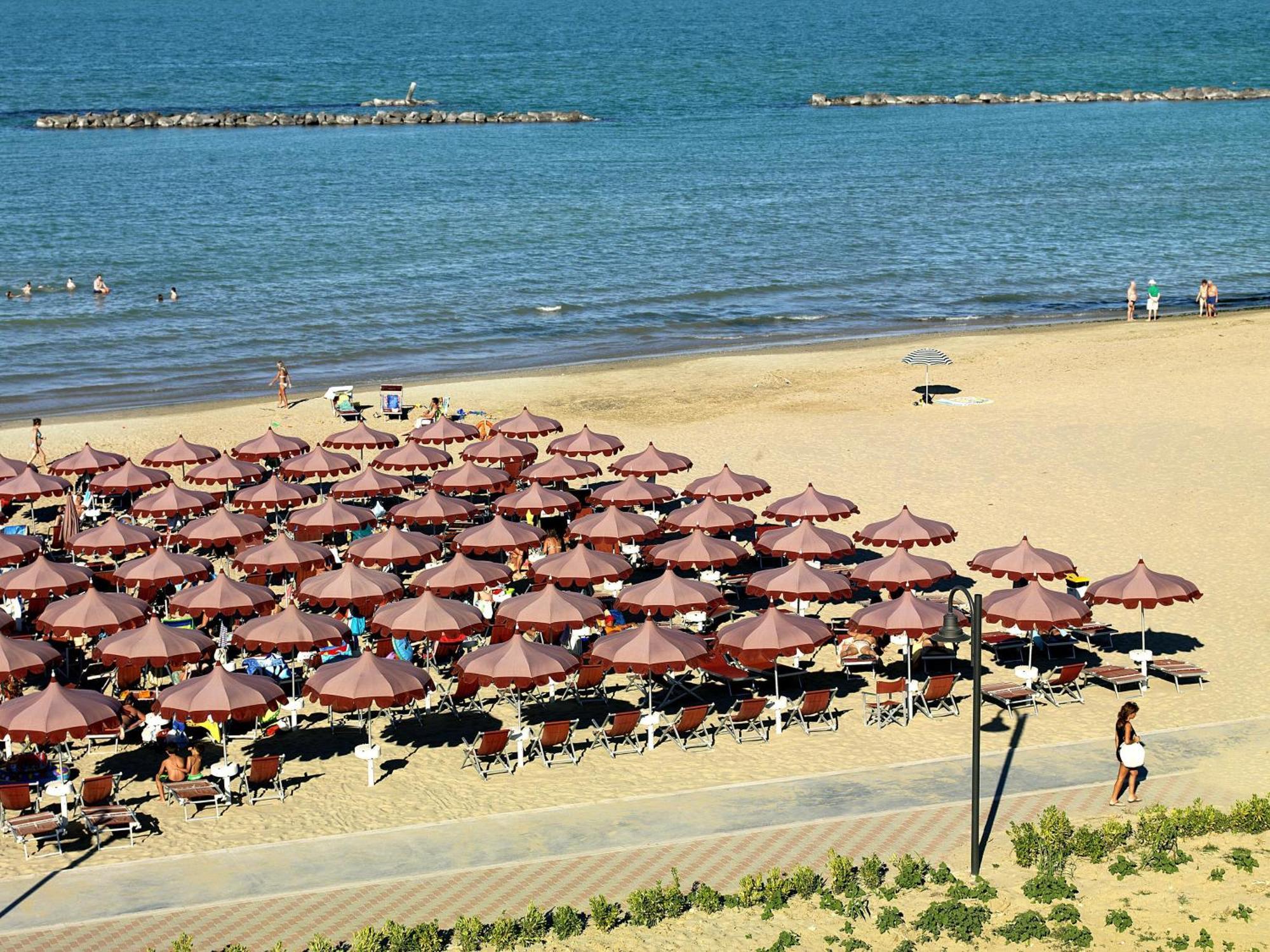 Aparthotel Casa Del Mar à Roseto Degli Abruzzi Extérieur photo